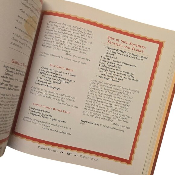 Favorite Brand Name Cookbook Best Loved Holiday Recipe Book Christmas - Picture 12 of 16